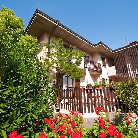 Апартаменти Casa Martinelli Torbole Sul Garda Екстер'єр фото